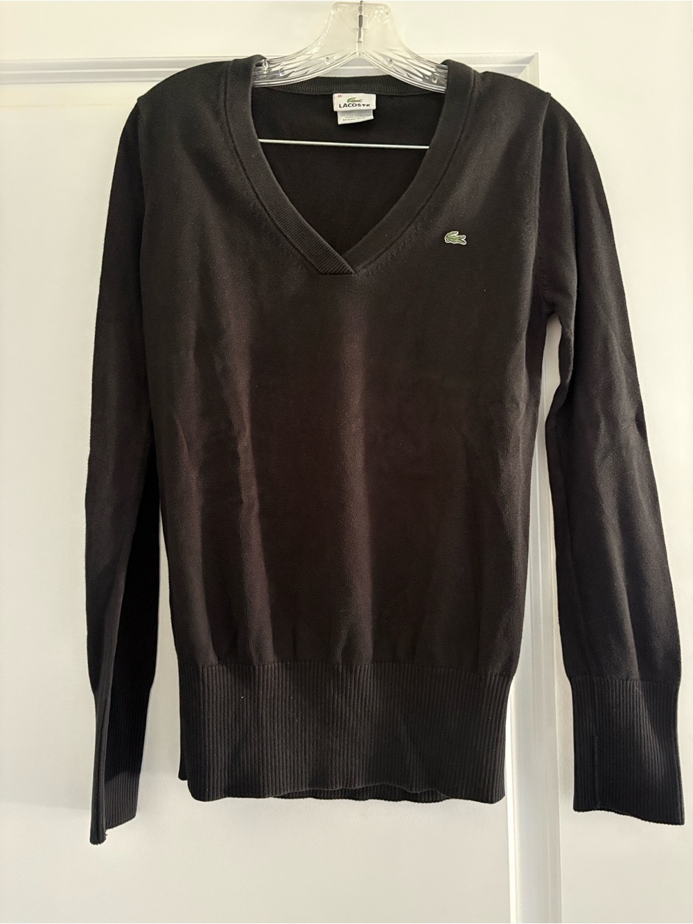 Lacoste Women's Black V-Neck Sweater sz 40 US 8 medium